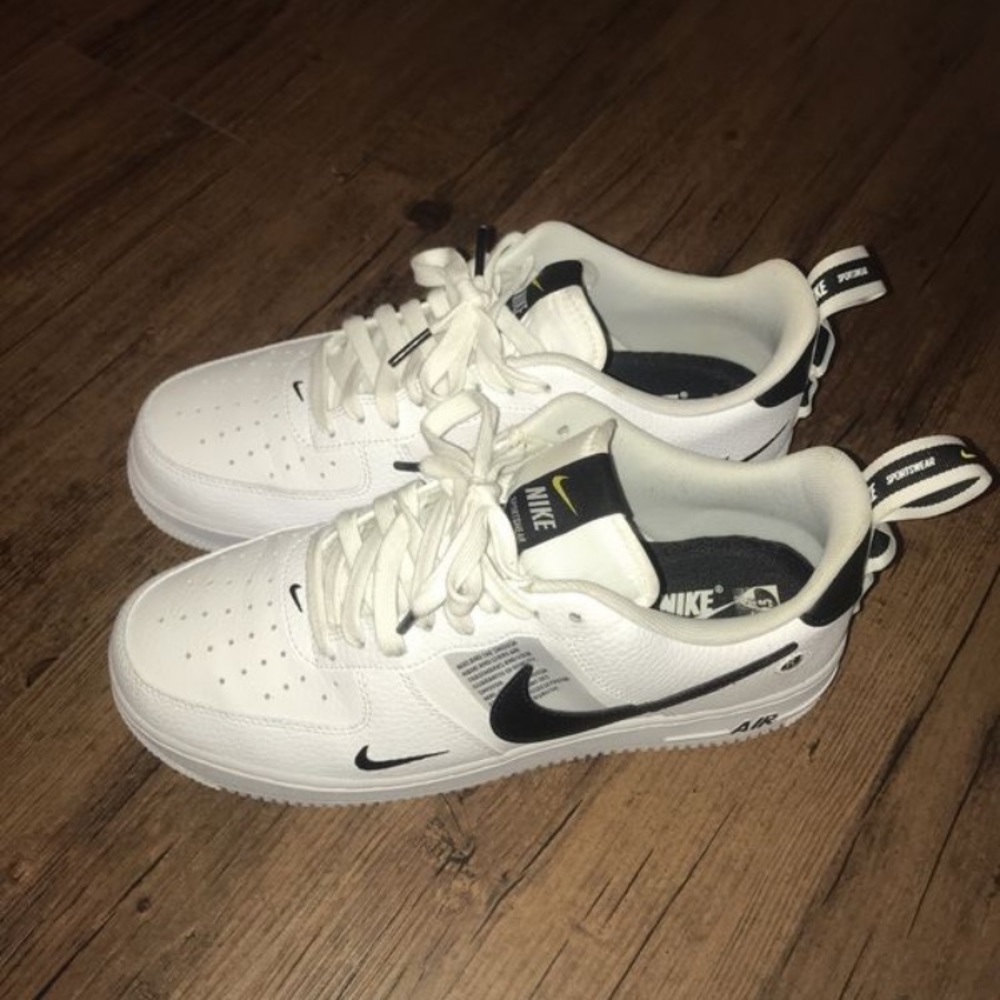 Nike Airforce size 9.5 - Picture 5 of 5